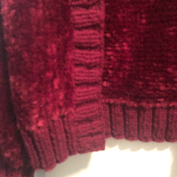 Hand knitted Wine Sweater - Picture 5 of 5